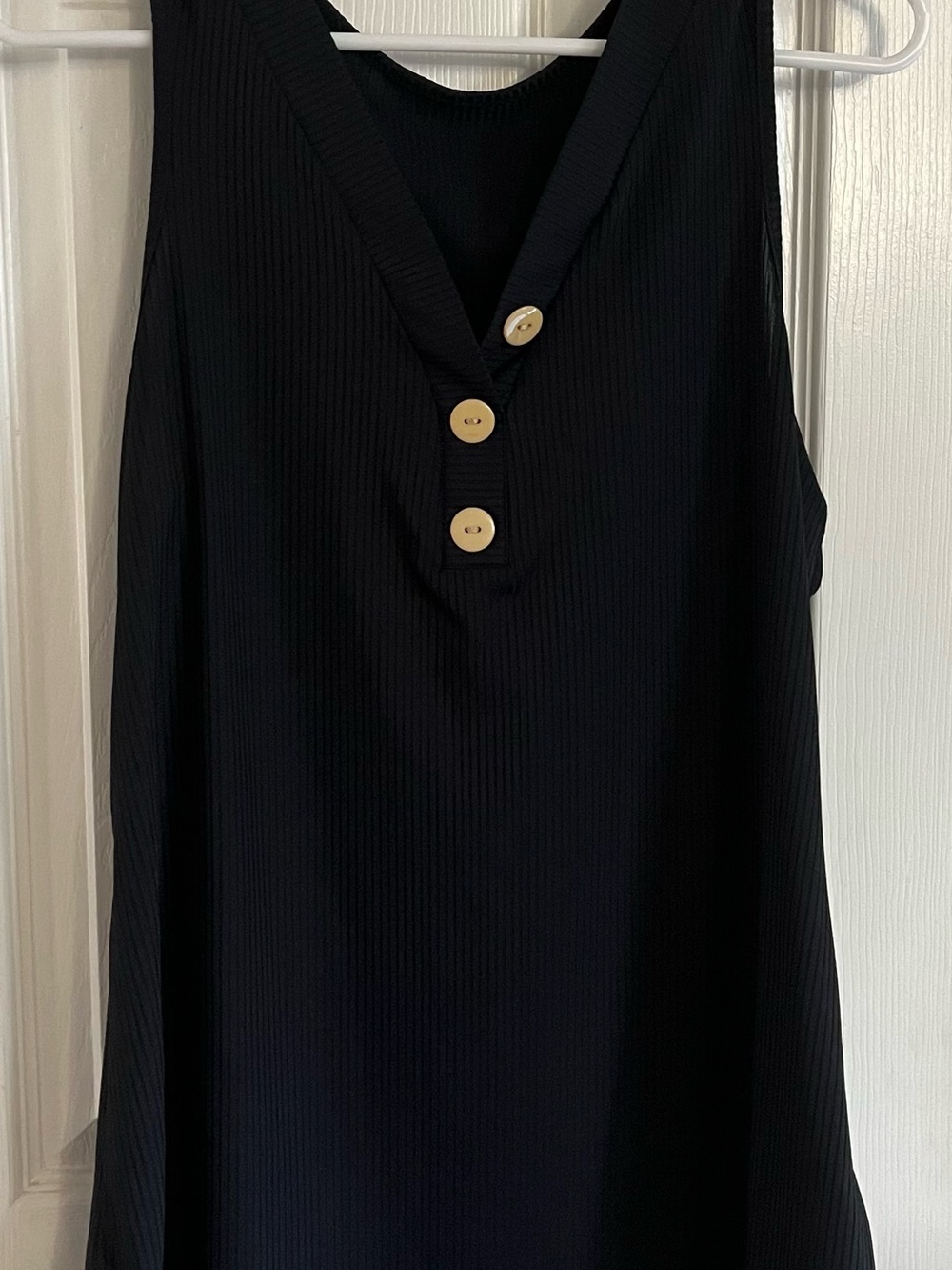 Sleeveless Black Ribbed V-Neck Top with Button Detail